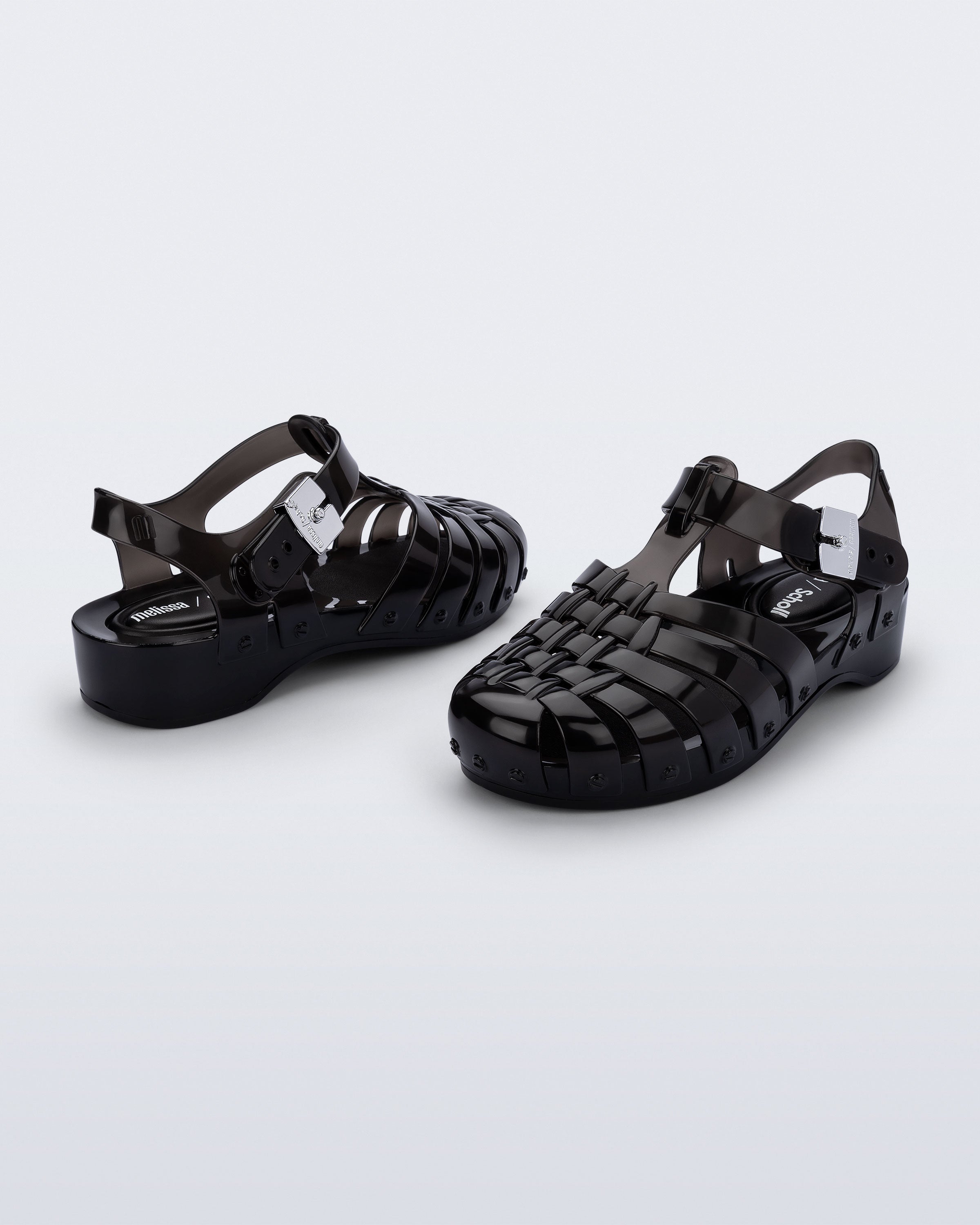 Possession Pescura Sandales pour femme